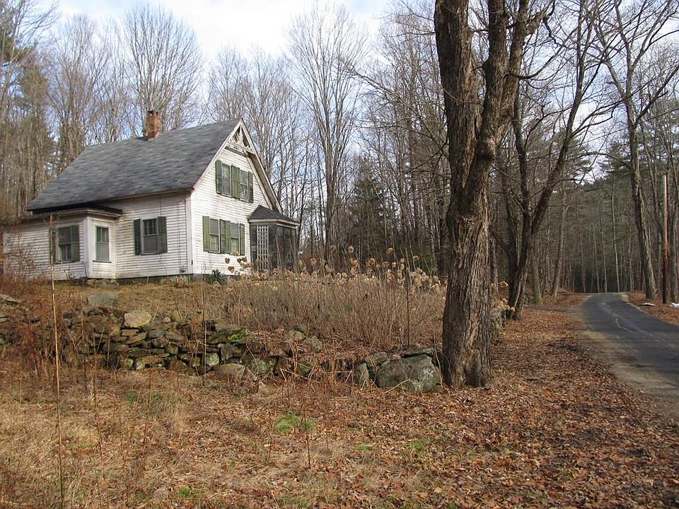 2nd image of 107 Glen Valley Rd