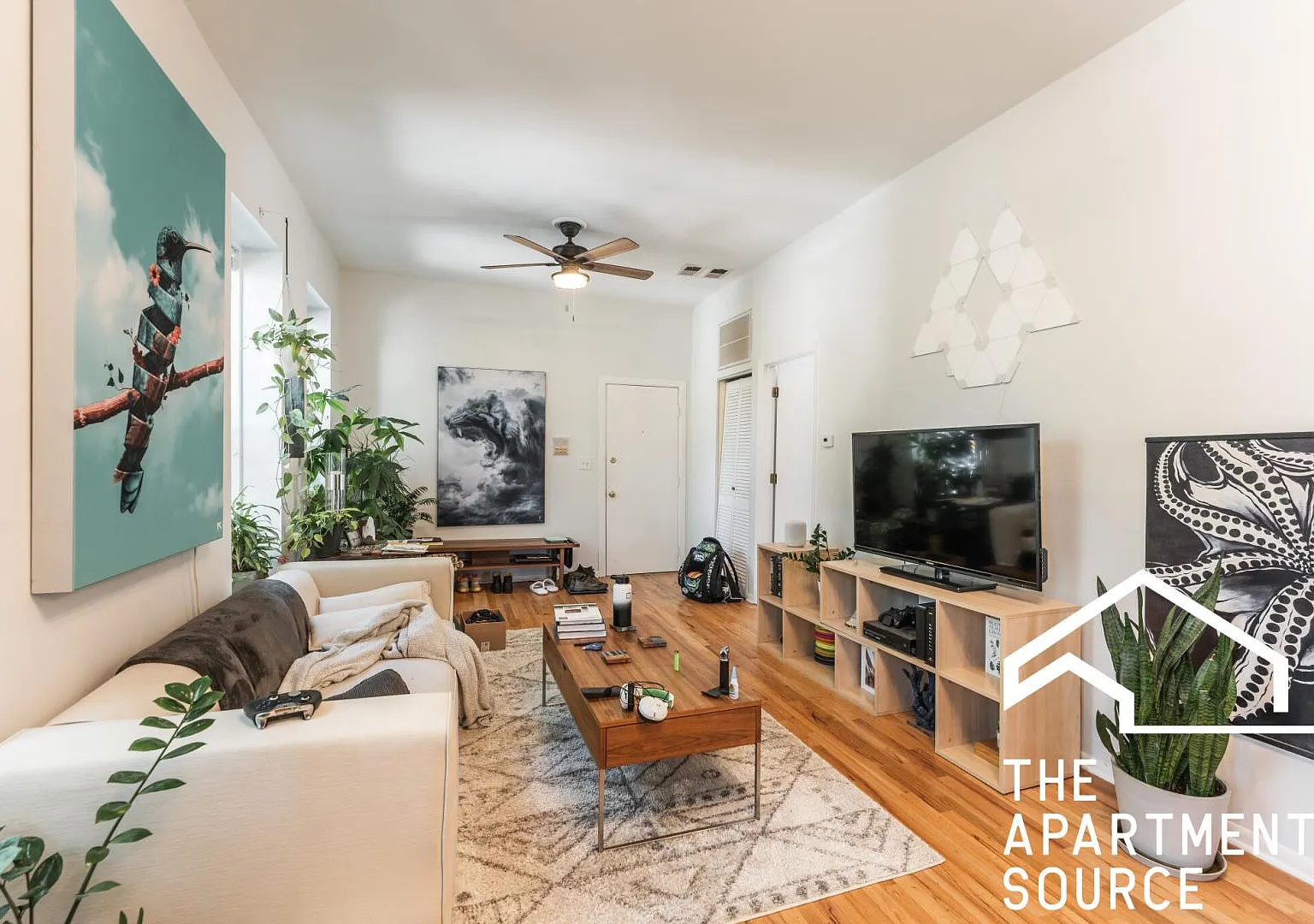 2 bed, 1000 sqft, $2,395 — Photo 2