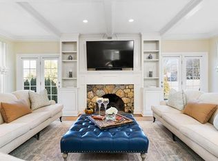 87 Sasco Hill Rd, Fairfield, CT 06824