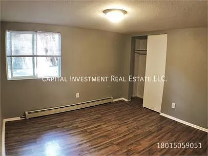 3708 McCall St #4 — Photo 6