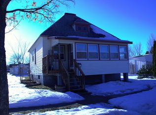 713 7th Ave E, Ashland, WI 54806