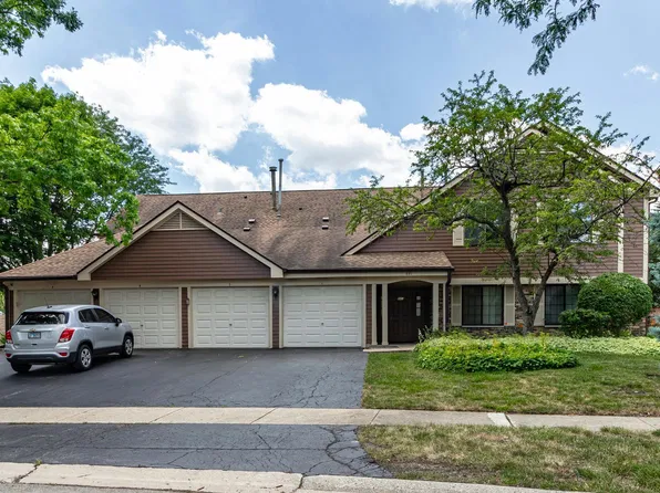 881 Yosemite Trl #D2, Roselle, IL 60172