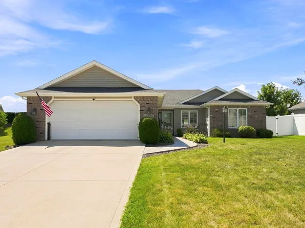 13235 Hawks View Blvd, Fort Wayne, IN 46845