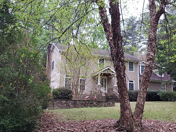 3rd image of 3170 W Somerset Ct SE