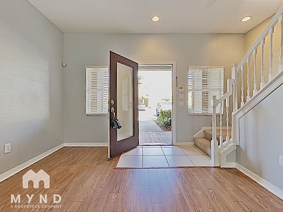 3rd image of 31150 Flannery Ct