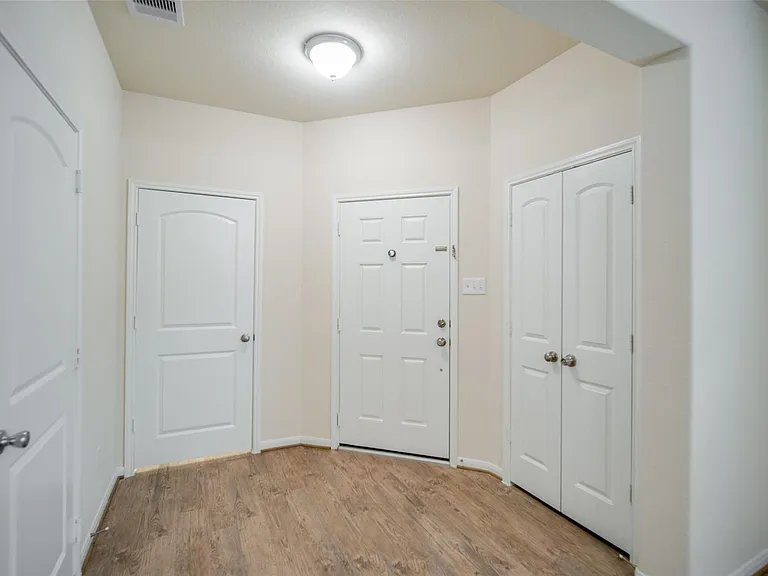 14215 Campo Vista Dr — Photo 10