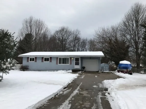 14548 Angelus Cir, Grand Haven, MI 49417