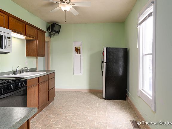 5th image of 1864 Palace Ave SW