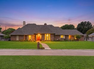 221 Manor Way, Sunnyvale, TX 75182