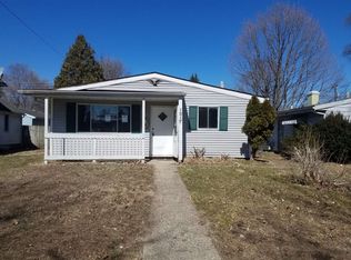 1217 McCartney St, South Bend, IN 46616