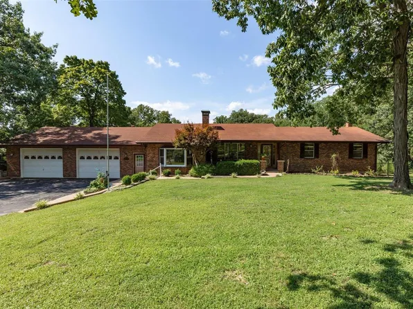 9713 E Cottonwood Ln, Bloomsdale, MO 63627
