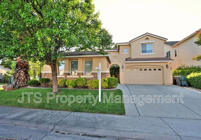 2040 San Esteban Cir — Photo 73