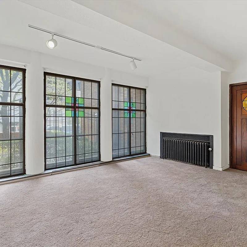 Building Photo - 342 S Highland Ave #10A