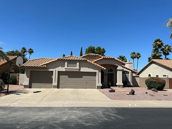 4th image of 5708 E Gelding Dr