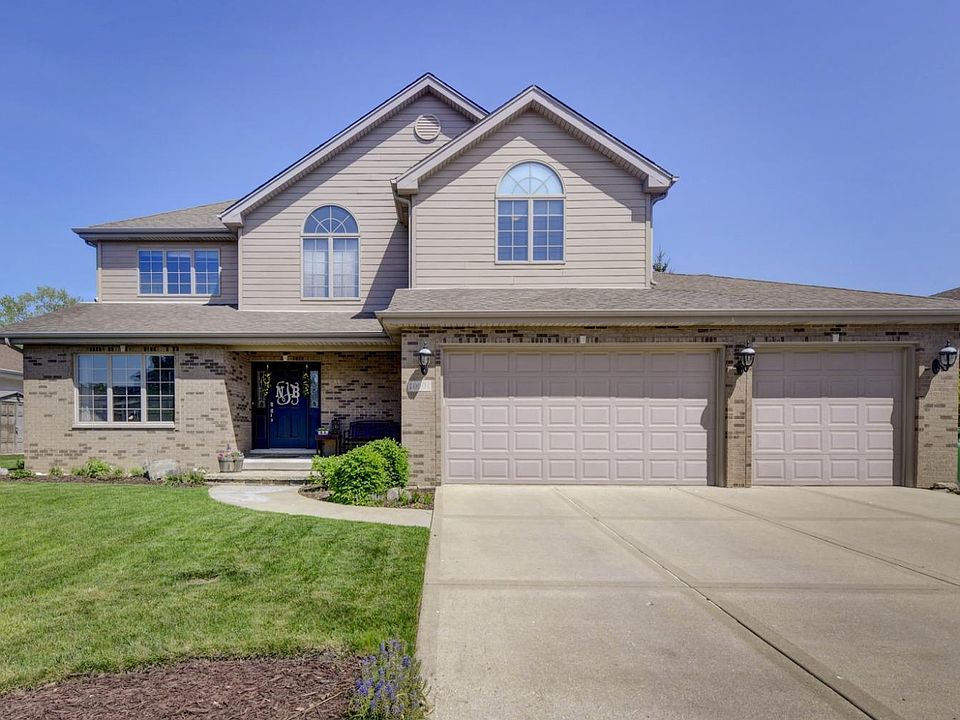 10001 New Devon St, Munster, IN 46321 Zillow