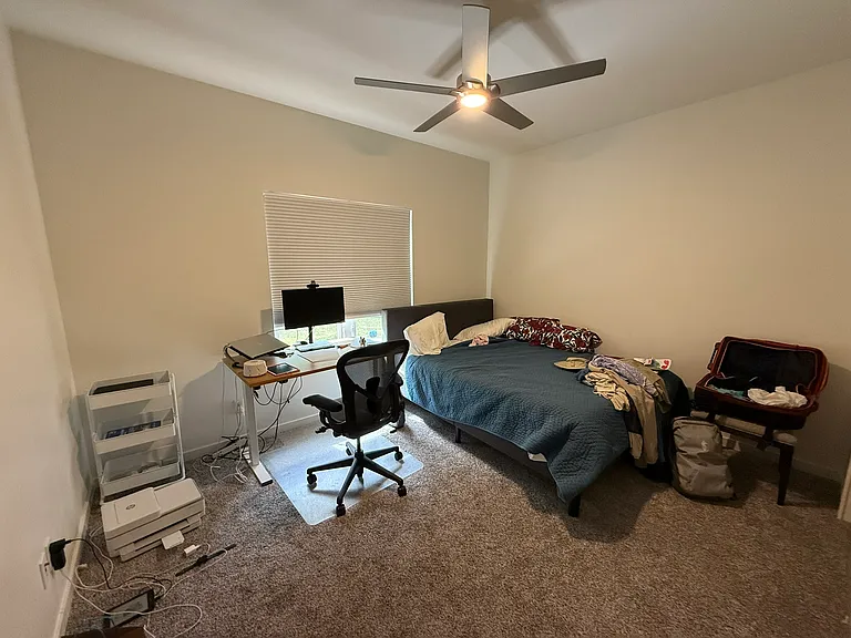 403 Estancia Loop — Photo 11