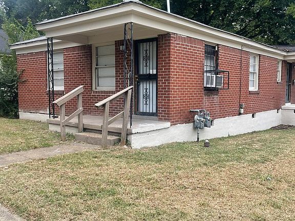 3rd image of 1312 Richmond Ave