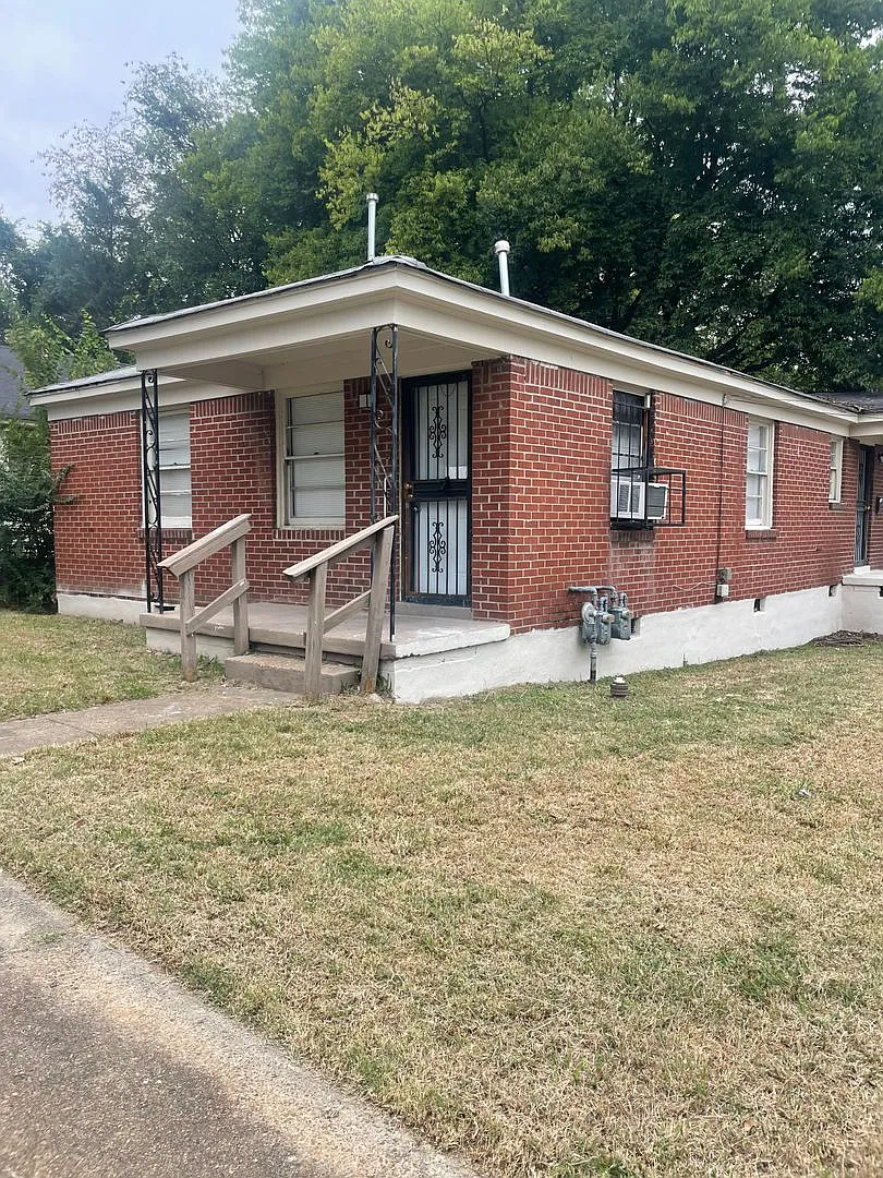 Building Photo - 1312 Richmond Ave