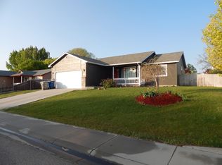 485 Meadowbrook Dr, Nampa, ID 83686