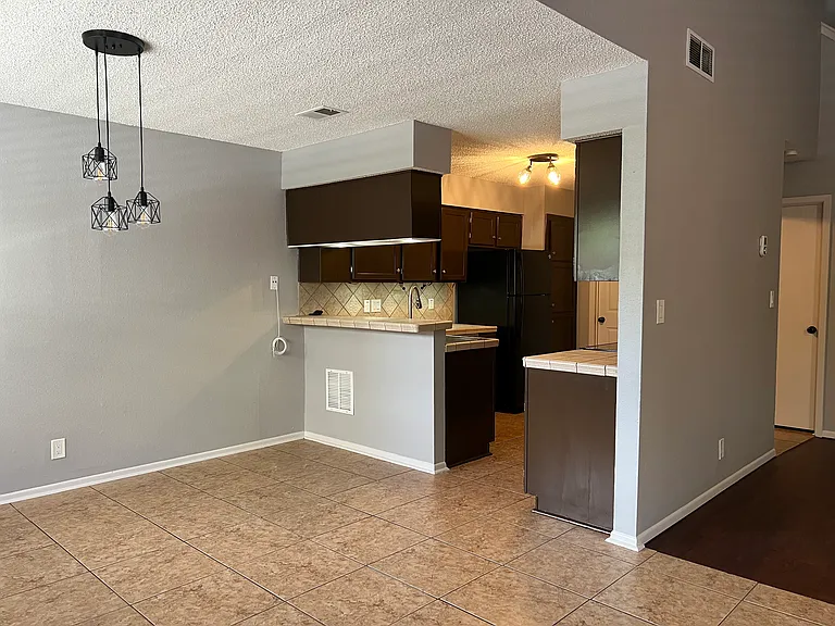 12132 Vista Nogal St — Photo 7