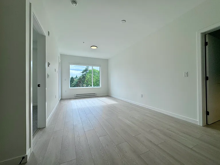 19310 Fraser Hwy #3 — Photo 6