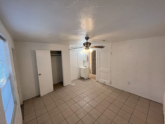 5th image of 115 NW 10th St APT 8