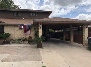 303 W Walnut St, Laredo, TX 78041