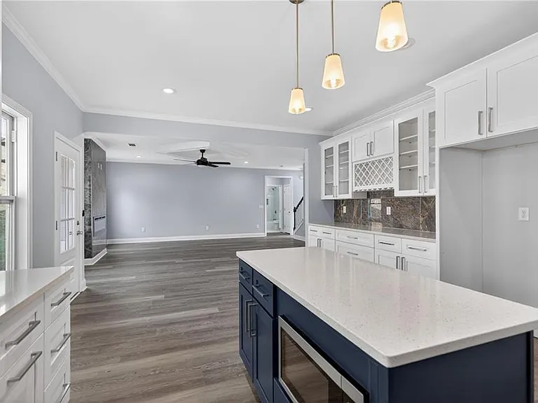 1226 Bloomsbury Ln — Photo 13
