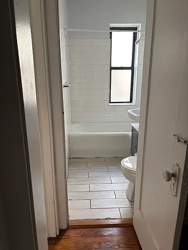 2032 N Milwaukee Ave #209 Photo 1
