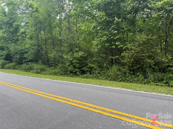 2 Parker Padgett Rd, Old Fort, NC 28762