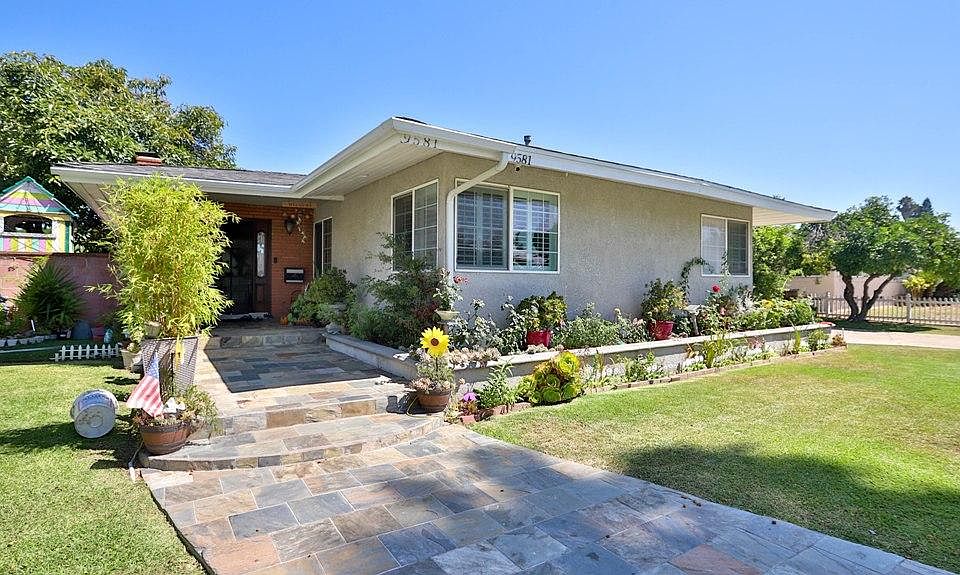 1st image of 9581 Royal Palm Blvd