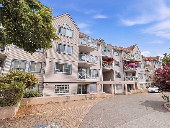 4th image of 12101 80th Ave #202