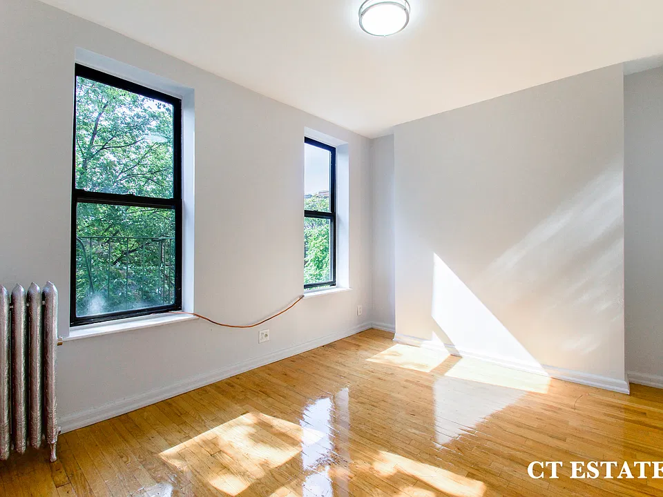 32 W 131st St #5R