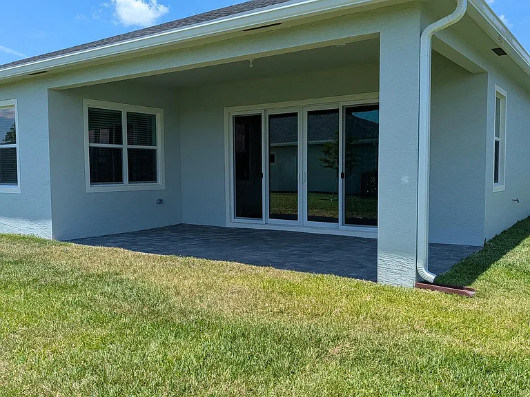 1332 SE Willow Oaks St — Photo 23