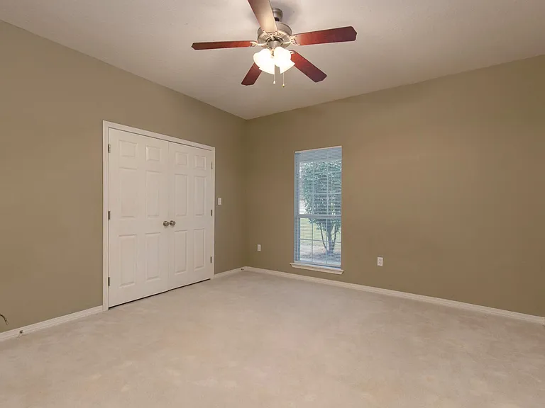 45 Franklin Pl — Photo 11