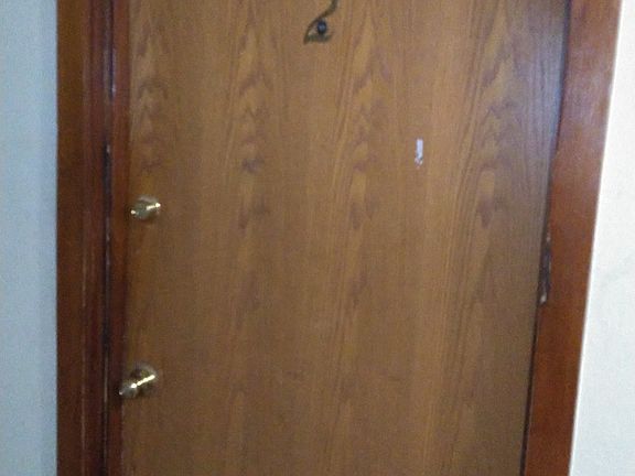 2nd image of 322 W 10th St #2