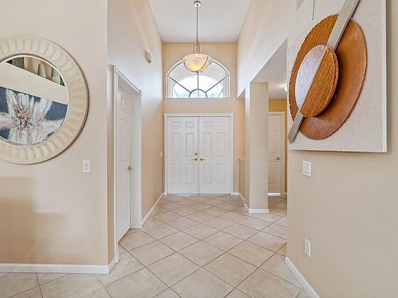 5th image of 7542 San Pedro Street
