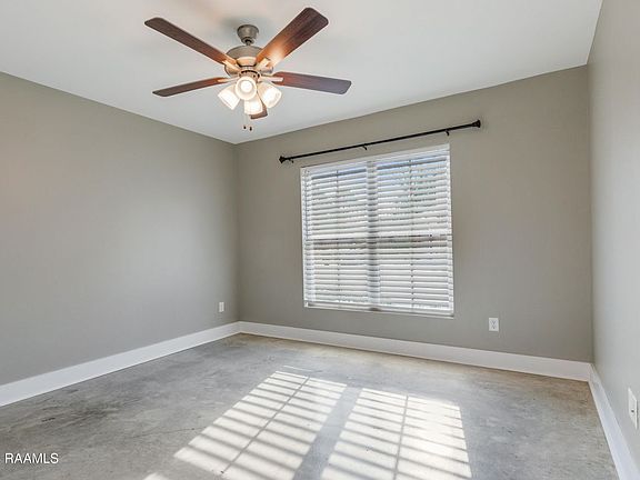 2nd image of 111 Oak Plains Aly