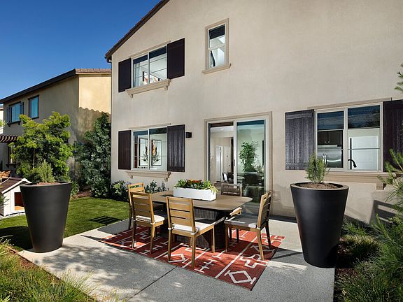 Arroyo Plan 1 - Rear Yard