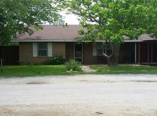 310 Cedar St, Bangs, TX 76823