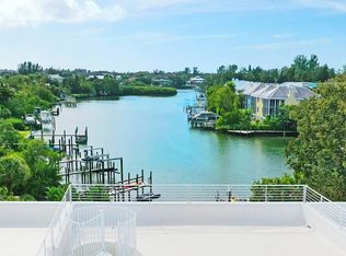 3936 Roberts Point Rd, Sarasota, FL 34242