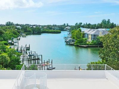 3936 Roberts Point Rd, Sarasota, FL, 34242
