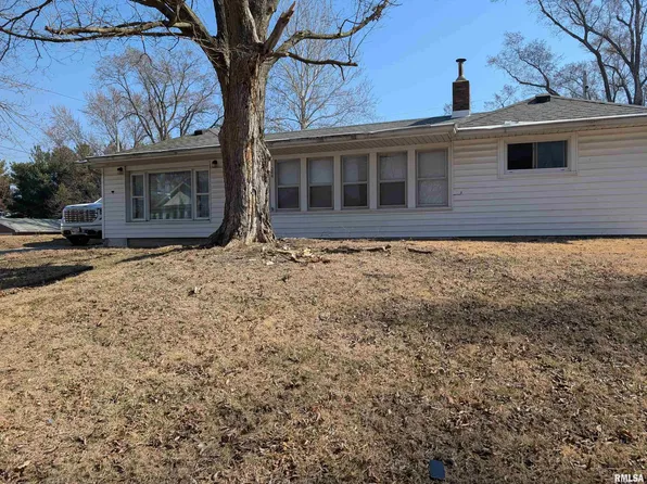 304 Minch St, South Pekin, IL 61564