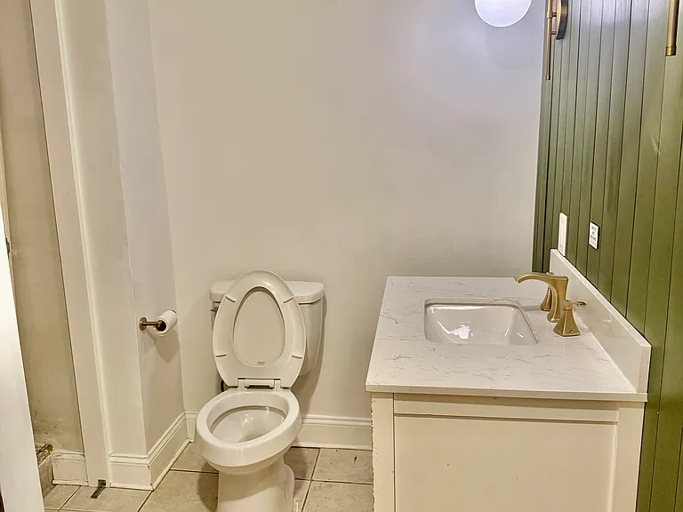 216 Church St — Photo 6