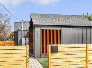 9002 12th Ave SW, Seattle, WA 98106