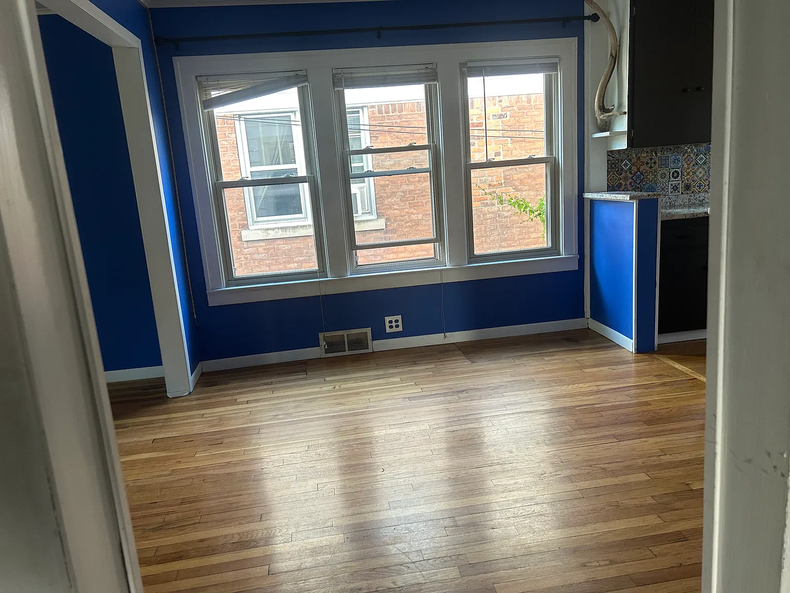 511 E Woodland St — Photo 3