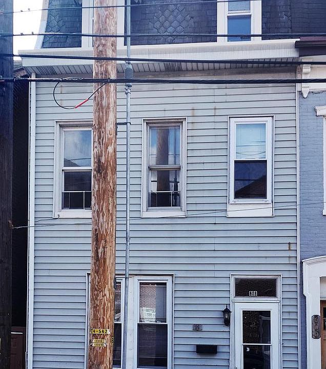 1st image of 608 E Philadelphia St