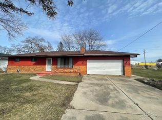 3329 Mysylvia Dr, Saginaw, MI 48601