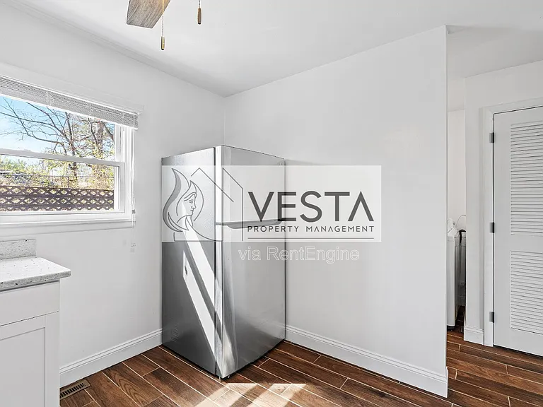 6 Dogwood Ct #B — Photo 10
