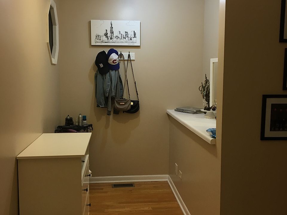 Nook off the side of the room